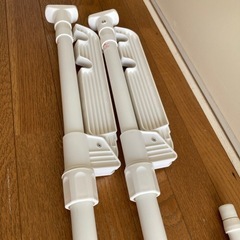 室内干し　ハンガーラック　突っ張り棒の画像