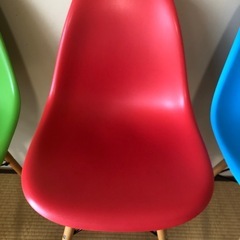 イームズチェア4脚セットの画像