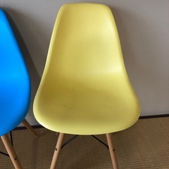 イームズチェア4脚セットの画像
