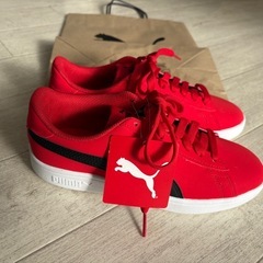 puma スニーカーの画像