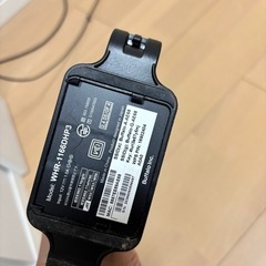 ルーター、LANケーブルの画像