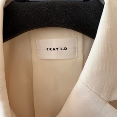 FRAYI.D テーラードジャケットの画像