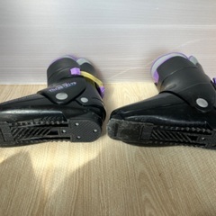 スキー靴の画像