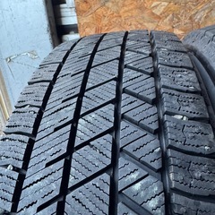 バリ山　BRIDGESTONE ブリヂストン　ブリジストン　VRX3 175/65R15 スタッドレス　タイヤ　2021年製　15インチの画像