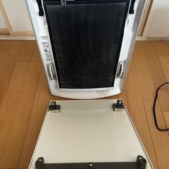 Panasonic 加湿機能付き空気清浄機 14年製の画像