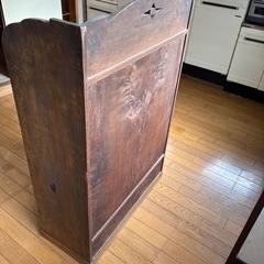 木製の棚の画像