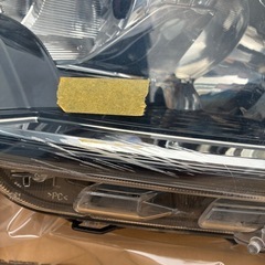 日産　ノート　　左　ヘッドライトの画像