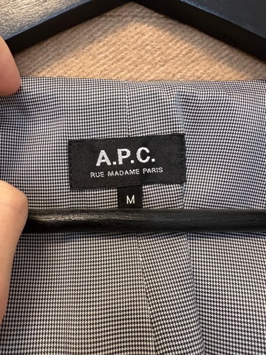チェスターコートA.P.C.