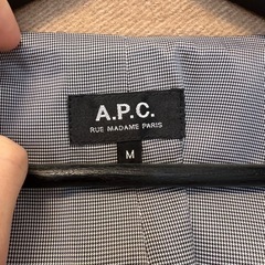 チェスターコートA.P.C.の画像