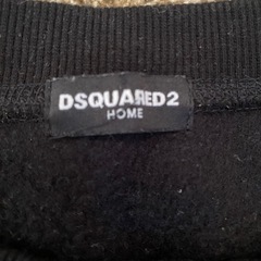 DSQUARED2メンズ裏起毛トレーナーの画像