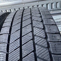 205/60R16 スタッドレス 22年製 ブリヂストン VRX2 バリ山 Amazon.co.jp: 【4本セット】 16インチ ブリヂストン(Bridgestone