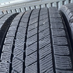バリ山　BRIDGESTONE ブリヂストン　ブリジストン　VRX3 205/60R16 スタッドレス　タイヤ 2021年製　16インチの画像