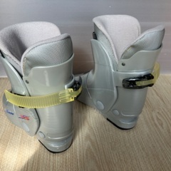 スキー靴の画像