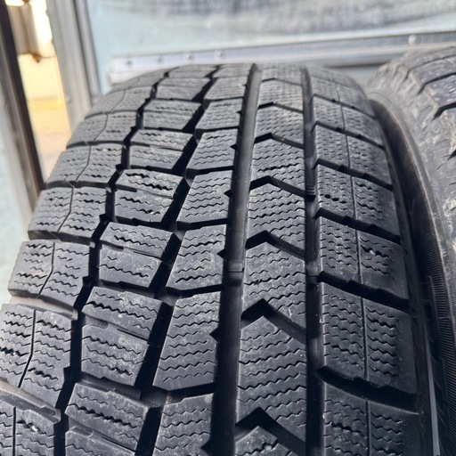 バリ山DUNLOP ダンロップWM02 215/65R16 スタッドレスタイヤ2022年製16