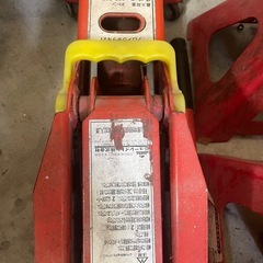 2トンフロアジャッキ　ウマ　ジャッキスタンド4個セットの画像