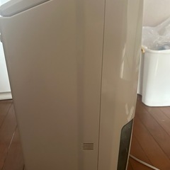 コロナ　除湿機　衣類乾燥ヒーター の画像