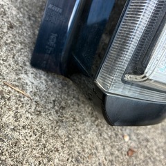 日産　セレナ　LED右 テールレンズの画像