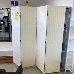 J5870　【リユースのサカイ柏店】　4連パーテーション　クリーニング済みの画像