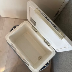 クーラーボックスの画像