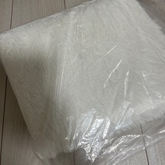 取引中 新品 白い小さめラグの画像