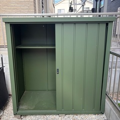 屋外物置の画像