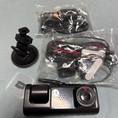 新品ドライブレコーダー/前後撮影　1080P 高画質の画像