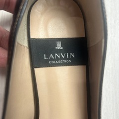LANVINローファーの画像
