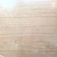 ダイニングテーブルの画像