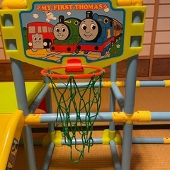 滑り台付きジャングルジム機関車トーマスの画像