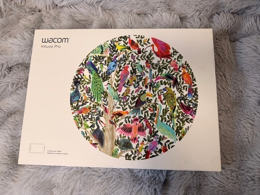 Wacom Intuos Pro PTH-660／使用少なめ・状態良好