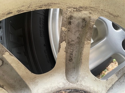冬タイヤ215/60R16 VRX ENKEI製ホイール　スバルオプション　バリ山