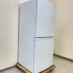中古家電セット( 冷蔵庫 IRISOHYAMA 142L 2020年製 IRSD-14A-W 洗濯機 Panasonic 5kg 2018年製 NA-F50B12)の画像