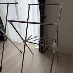 洗濯物干し　2つの画像