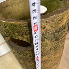 陶器の傘立ての画像