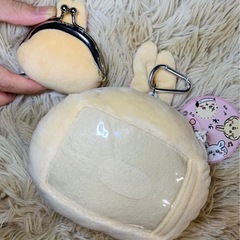 新品 ちいかわ うさぎ ぬいぐるみパスケースポーチ② ミニがま口ポーチ セットの画像