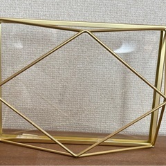 フォトフレーム メタル ゴールド Francfrancの画像