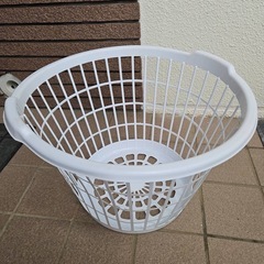 嘉手納基地内購入  ランドリーバスケット の画像