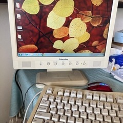 Win7  デスクパソコン1式の画像