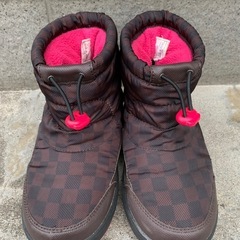 VANSのブーツ 21CMサイズ フリース内装 暖か  の画像