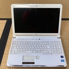 FUJITSUAH56/Dジャンク品　 明日まで引き取り可能な方の金額です。それ以降は値段上げます。の画像