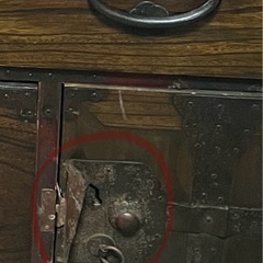 古いタンス
の画像