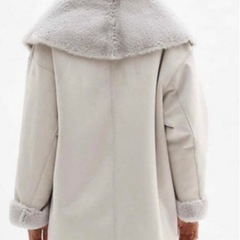 GU ジーユー　ムートンコート グレー　Sの画像