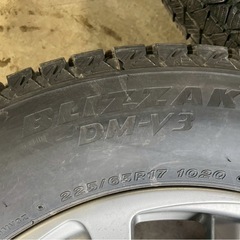 225/65/R17 ブリジストン ブリザック DM-V3 20年製 ハリアー外しの画像