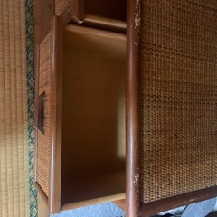 籐の引き出しの画像