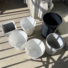  【取引中】 ゴミ箱の画像