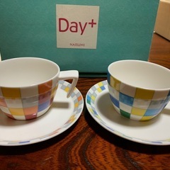 決まりました！お皿セットとナルミペアカップの画像