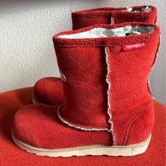 子供用ブーツ　18cm 未使用品
の画像