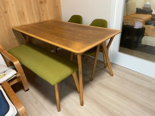 10月末頃出品終了/処分価格！/中古/ダイニングテーブル＆チェア＆マット ダイニングテーブルフルセット (ぷぅ) 肥後大津のテーブル《ダイニング