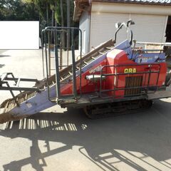 ポテカルゴ：ニプロ：掘り取り機：自走式掘取機：サツマイモ：ニンジン：掘取機の画像