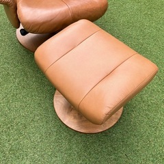 お届け可能‼︎
本革　パーソナルチェア　回転　リクライニング　オットマンの画像